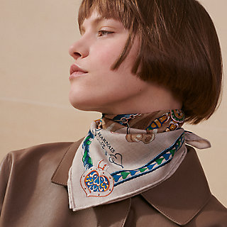 Harnais de Coeur scarf 45 | Hermès UK